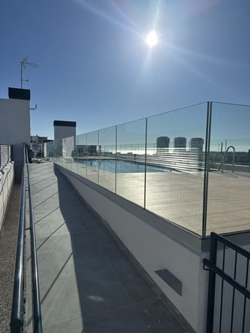 2 sovrum Lägenhet till salu i Pol Ind Los Guindos, Málaga stad med pool garage - 580 000 € (Ref: 9805653)