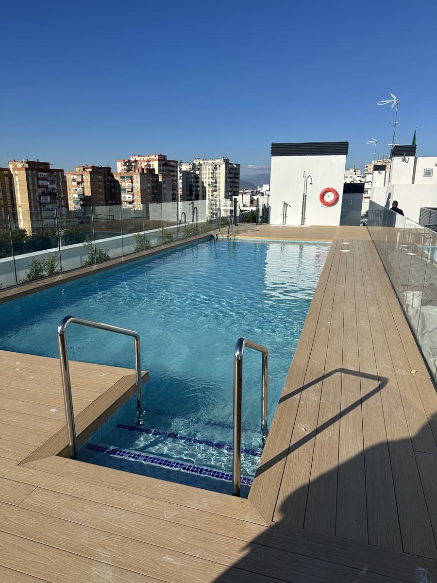 2 sovrum Lägenhet till salu i Malaga stad med pool garage - 580 000 € (Ref: 9805653)