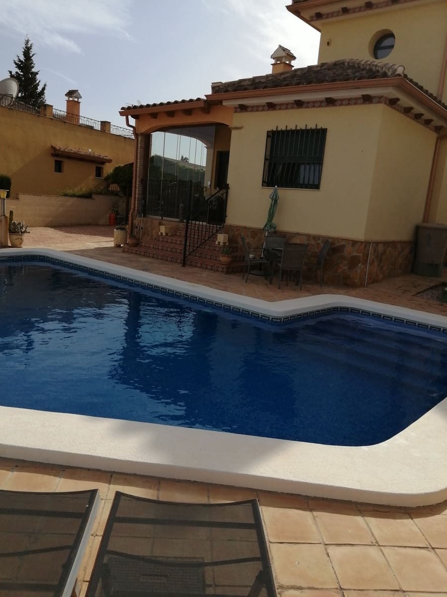 3 Zimmer Villa zu verkaufen in Calasparra mit Pool Garage - 220.000 € (Ref: 9795681)