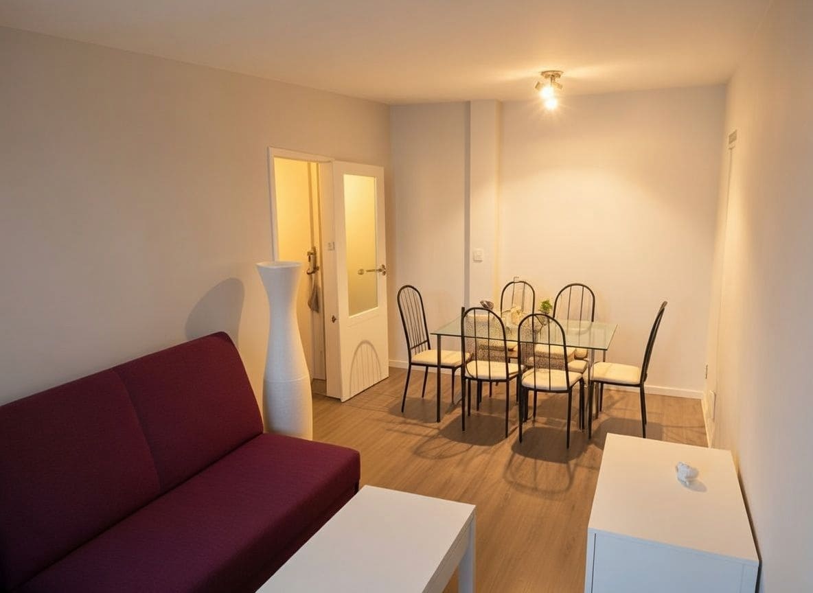 Piso de 2 habitaciones en Madrid ciudad en alquiler - 2.000 € (Ref: 9802888)