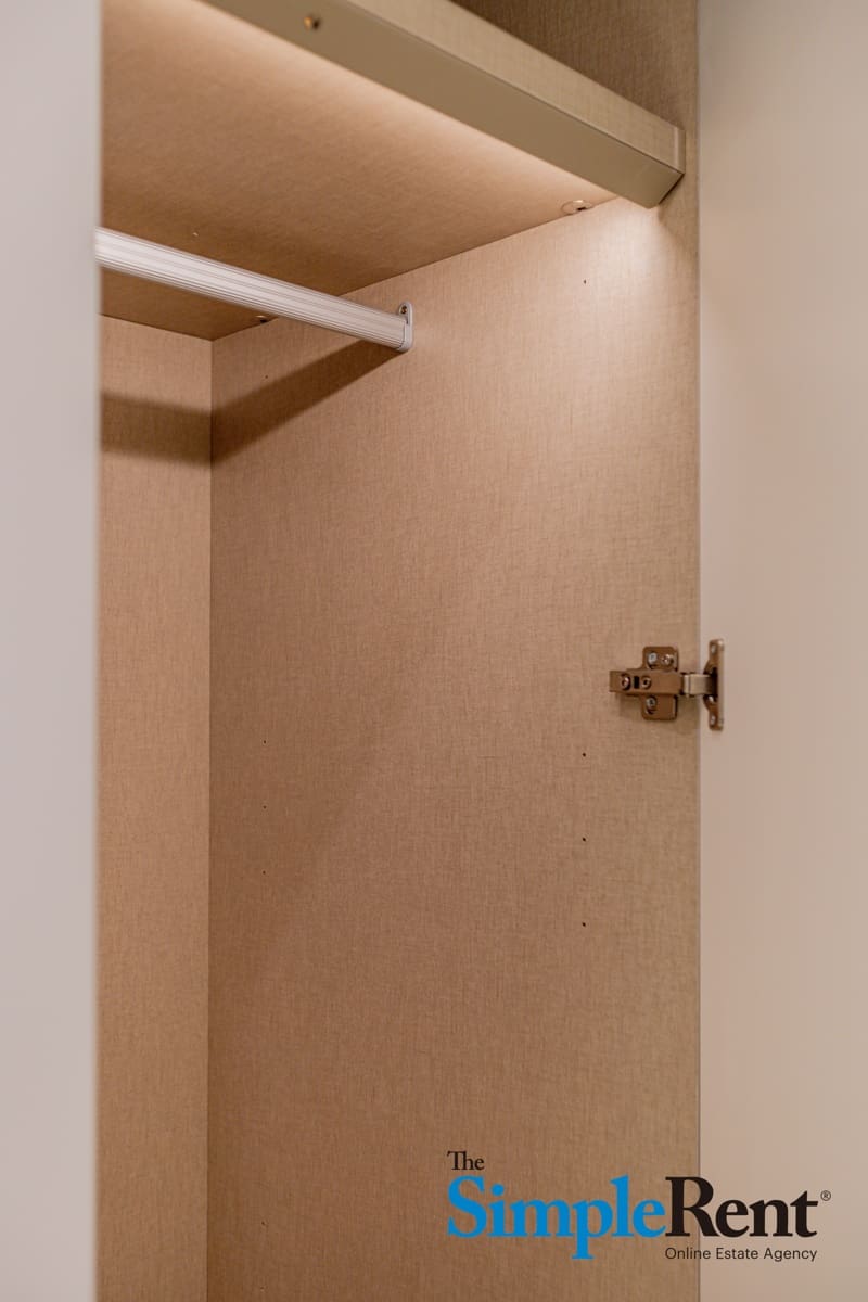 Piso de 2 habitaciones en Madrid ciudad en alquiler - 2.500 € (Ref: 9802920)