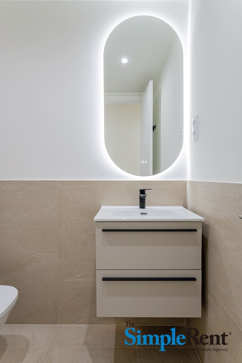 Piso de 2 habitaciones en Madrid ciudad en alquiler - 2.500 € (Ref: 9802920)