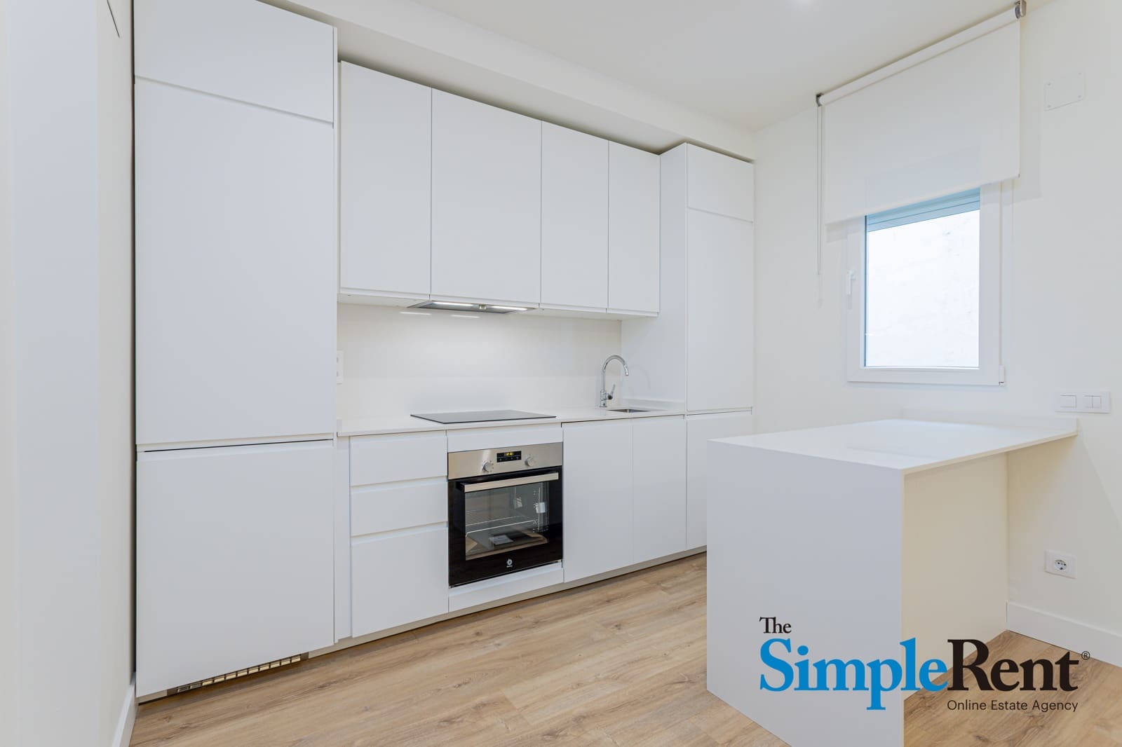 Piso de 2 habitaciones en Madrid ciudad en alquiler - 2.500 € (Ref: 9802920)