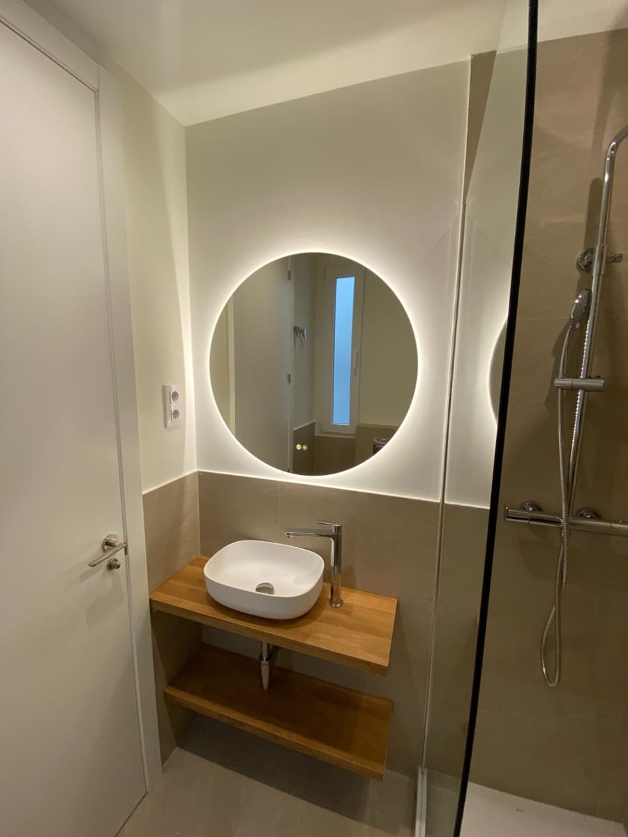 Piso de 2 habitaciones en Madrid ciudad en alquiler - 2.700 € (Ref: 9802920)