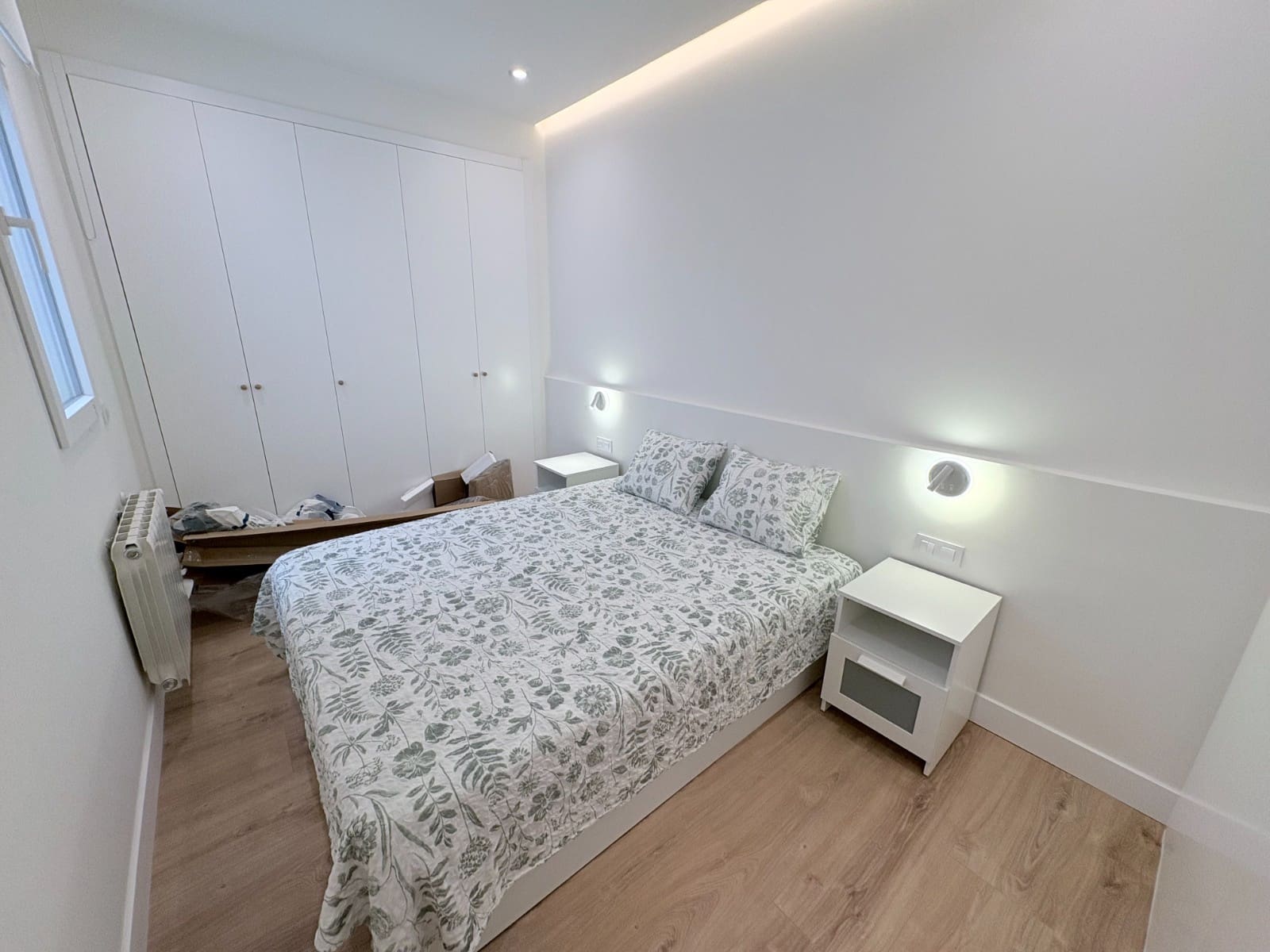 Piso de 2 habitaciones en Madrid ciudad en alquiler - 2.700 € (Ref: 9802920)