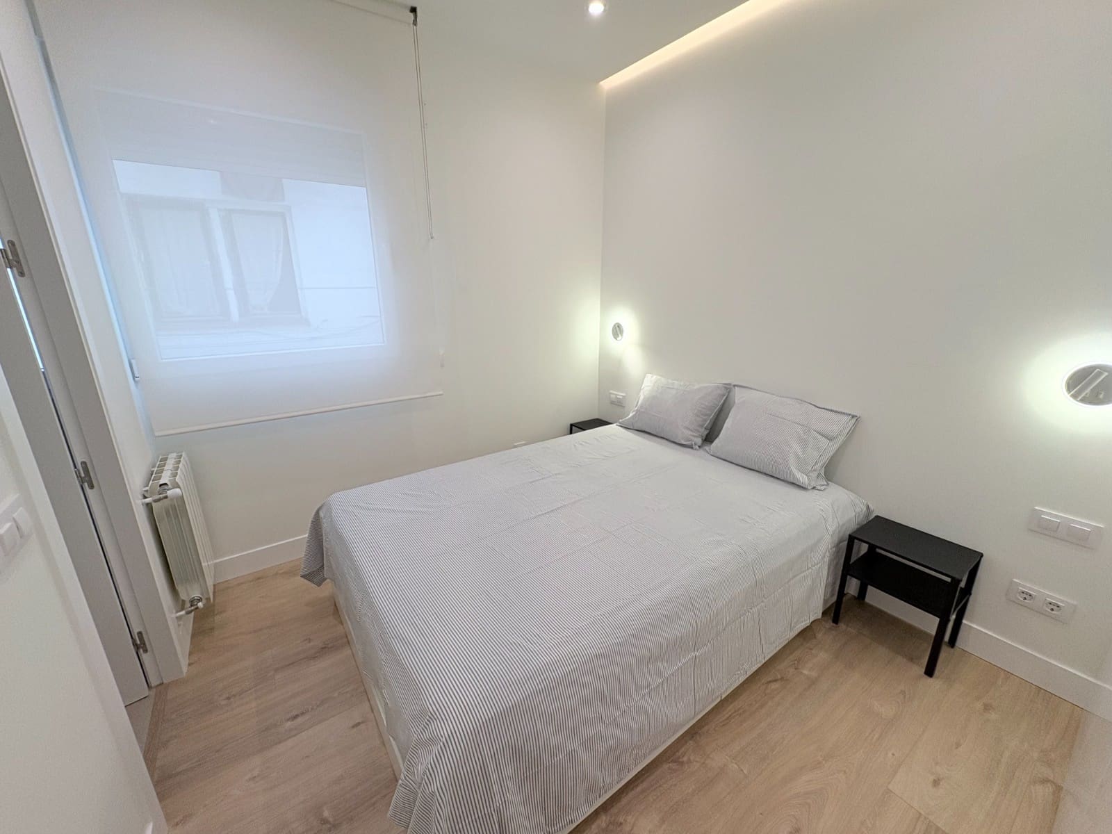 Piso de 2 habitaciones en Madrid ciudad en alquiler - 2.700 € (Ref: 9802920)