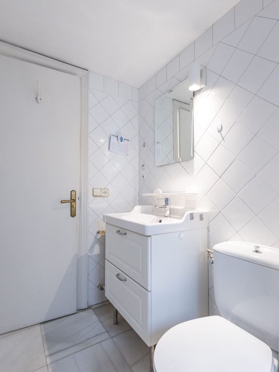 4 bedroom Flat for rent in Madrid city with garage - € 4,300 (Ref: 9803702)