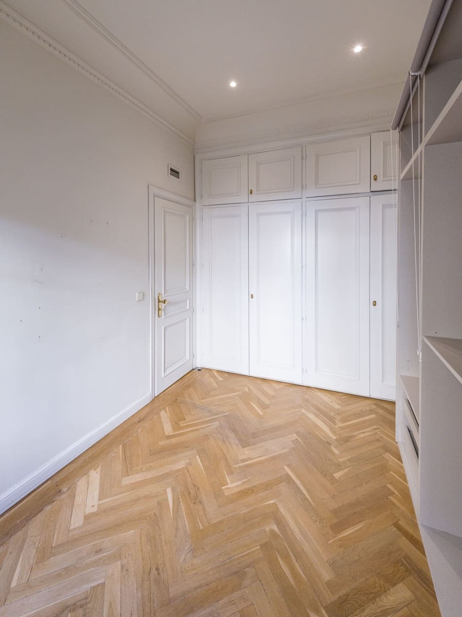 4 bedroom Flat for rent in Madrid city with garage - € 4,300 (Ref: 9803702)