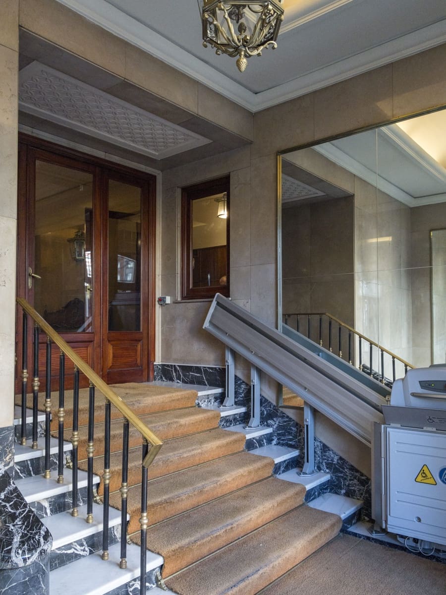 4 bedroom Flat for rent in Madrid city with garage - € 4,300 (Ref: 9803702)