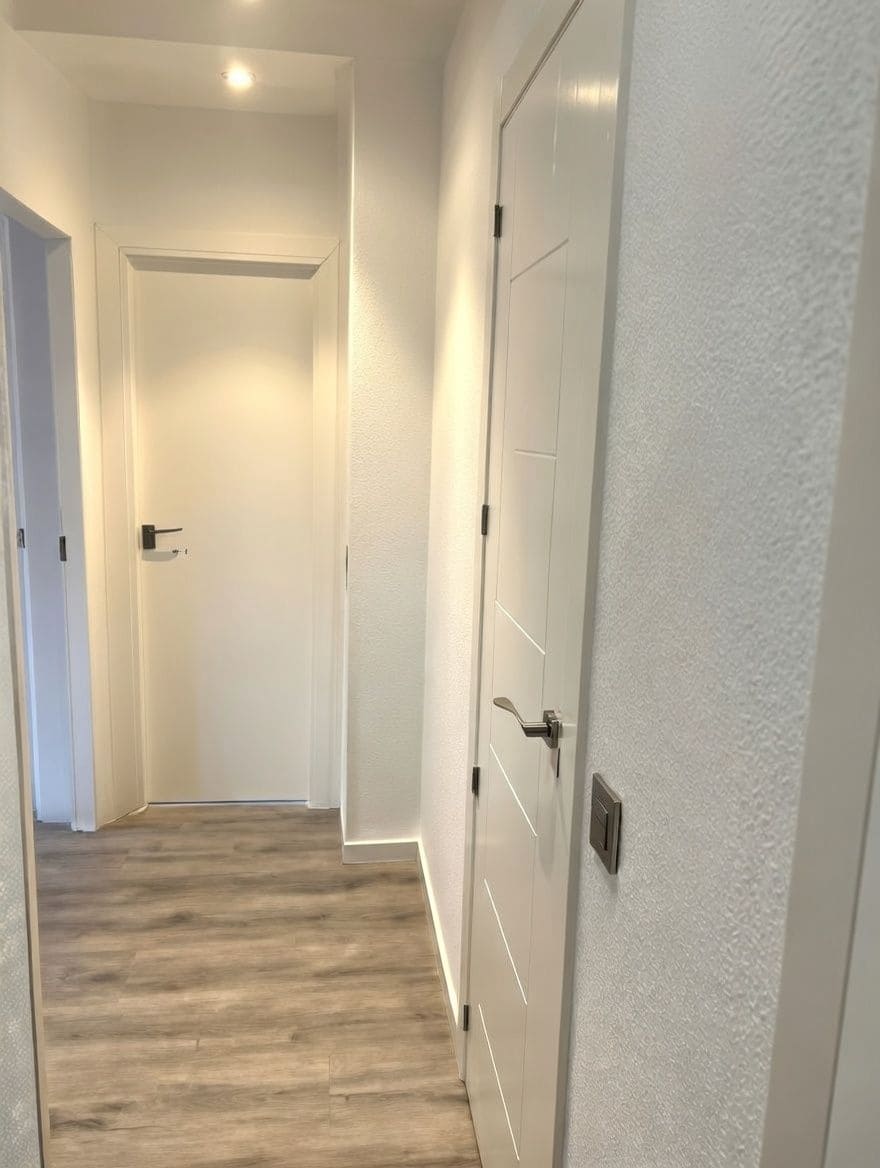 2 bedroom Flat for rent in Madrid city with garage - € 1,800 (Ref: 9829898)