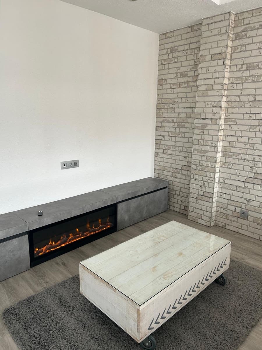 2 bedroom Flat for rent in Madrid city with garage - € 1,800 (Ref: 9829898)