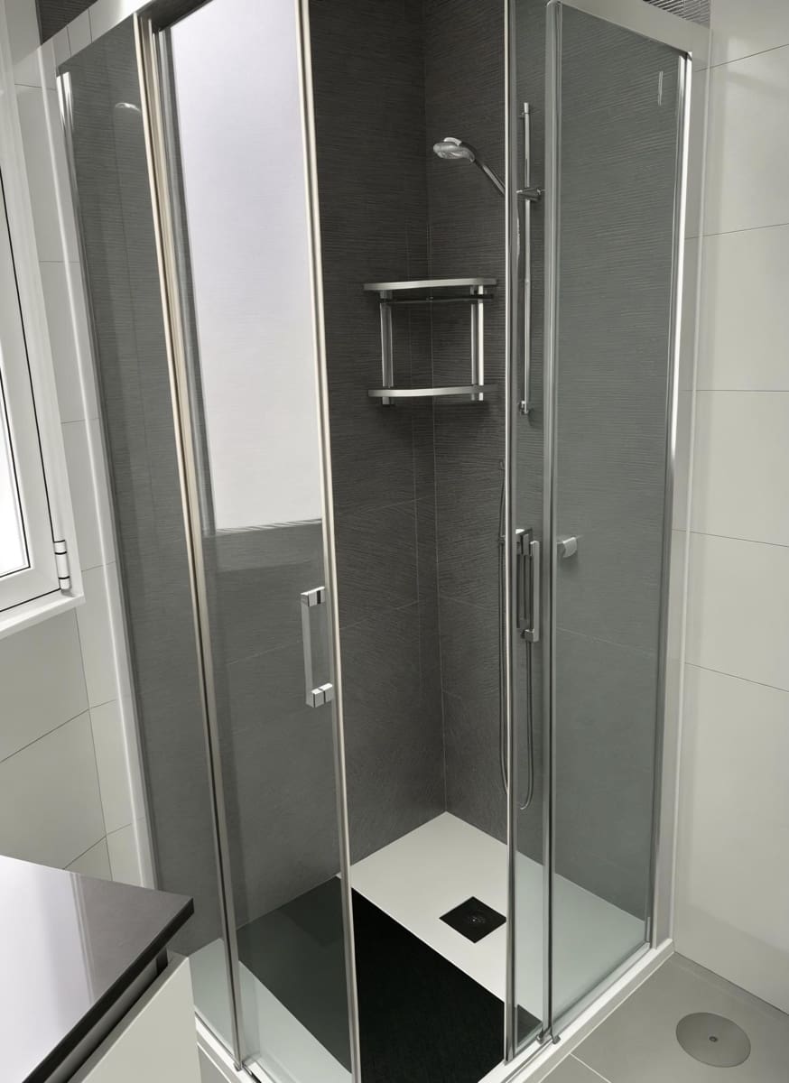 2 bedroom Flat for rent in Madrid city with garage - € 1,800 (Ref: 9829898)