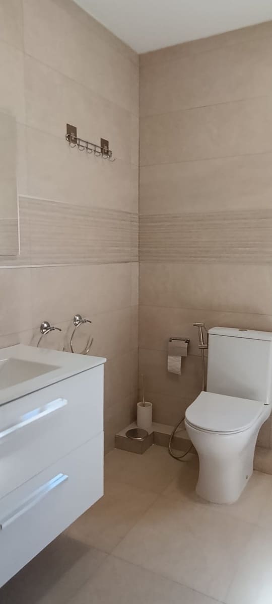 Apartamento de 2 habitaciones en Madrid ciudad en alquiler - 1.900 € (Ref: 9911795)