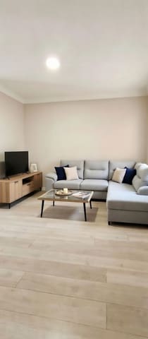 Appartement de 2 chambres à louer à Ibiza, Madrid ville - 1 900 € (Ref: 9918734)