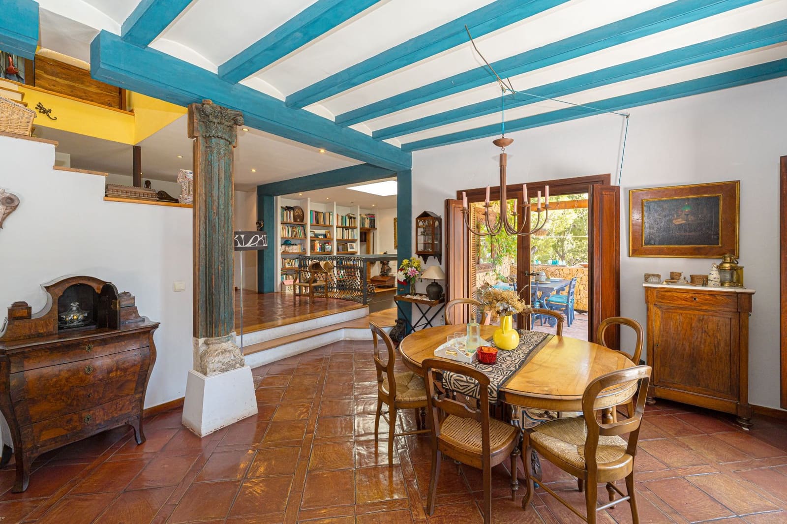 4 bedroom Villa for sale in Altea - € 1,900,000 (Ref: 9819520)