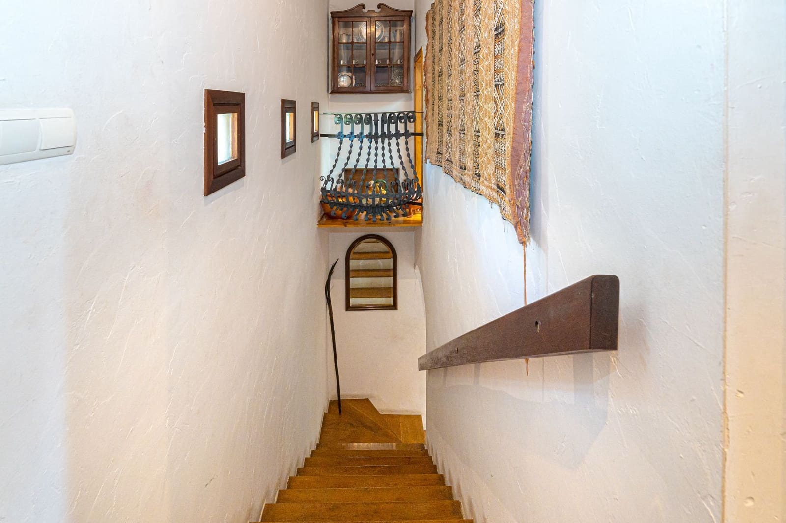 4 bedroom Villa for sale in Altea - € 1,900,000 (Ref: 9819520)