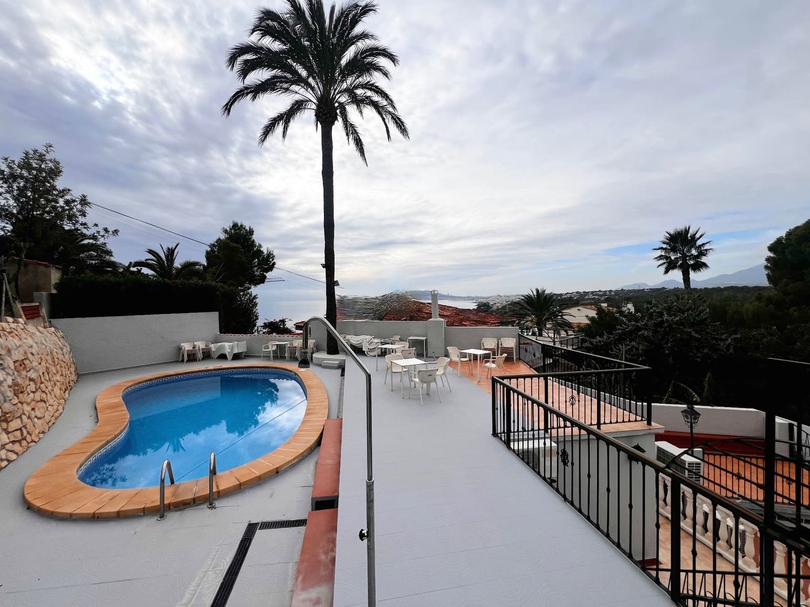 27 soveværelse Hotel til salg i Altea - € 3.300.000 (Ref: 9819522)