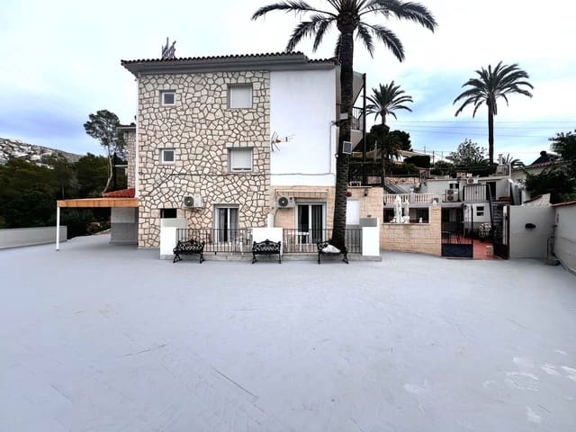 27 makuuhuone Hotelli myytävänä paikassa Altea - 3 300 000 € (Ref: 9819522)
