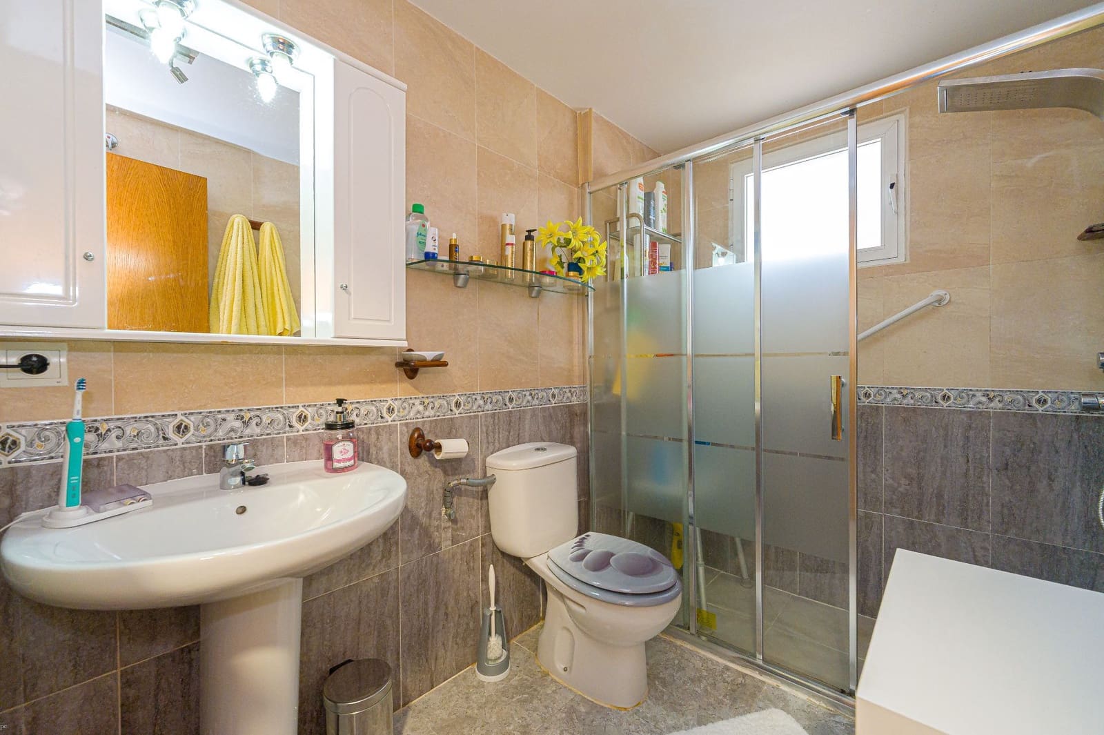 2 camera da letto Villetta Bifamiliare in vendita in La Nucia con piscina garage - 268.000 € (Rif: 9819524)