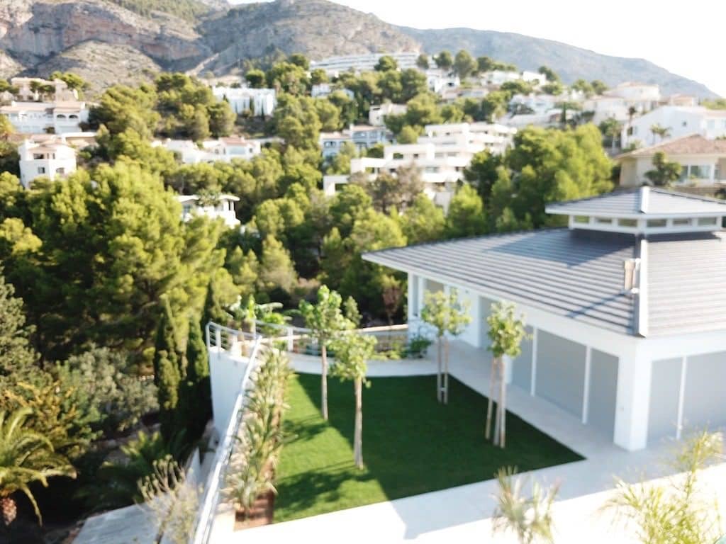3 bedroom Villa for sale in Altea la Vella - € 2,200,000 (Ref: 9819526)