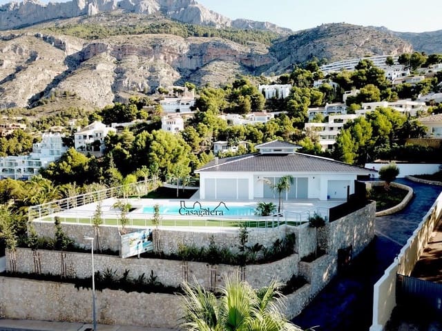 Chalet de 3 habitaciones en Altea la Vella, Altea en venta - 2.200.000 € (Ref: 9819526)