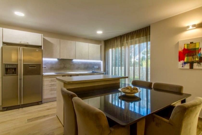 3 bedroom Villa for sale in Altea la Vella - € 2,200,000 (Ref: 9819526)