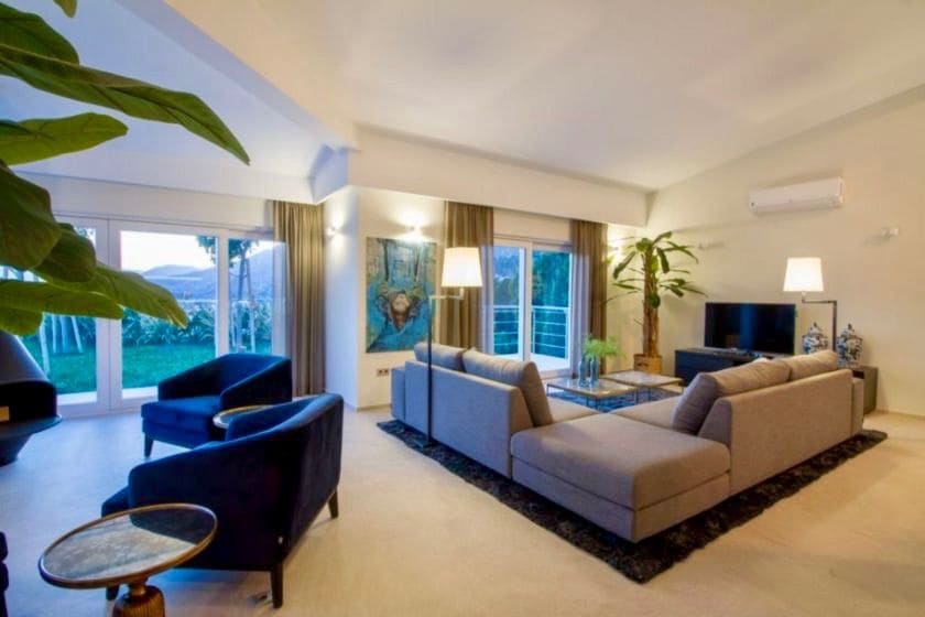 3 bedroom Villa for sale in Altea la Vella - € 2,200,000 (Ref: 9819526)
