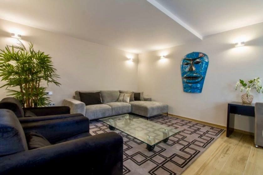 3 bedroom Villa for sale in Altea la Vella - € 2,200,000 (Ref: 9819526)