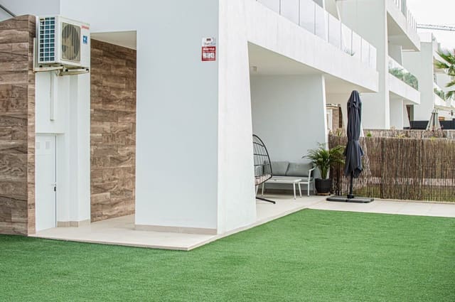 Apartamento de 2 habitaciones en Balcón de Finestrat - Terra Marina, Finestrat en venta con piscina garaje - 336.000 € (Ref: 9802503)