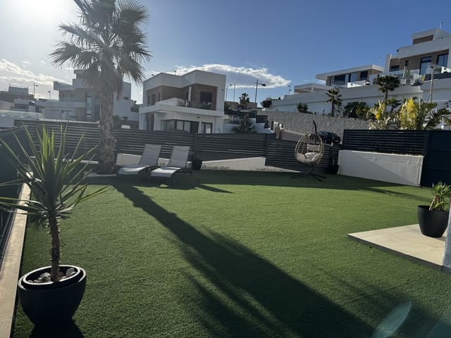 2 bedroom Apartment for holiday rental in Balcón de Finestrat - Terra Marina, Finestrat with pool garage - € 100 (Ref: 9802563)