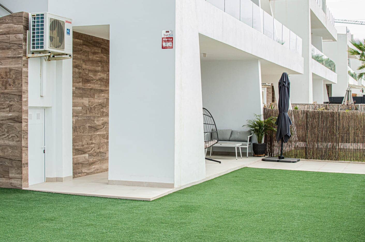 2 bedroom Apartment for rent in Finestrat with garage - € 1,690 (Ref: 9802565)