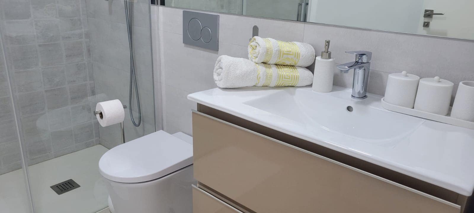 2 bedroom Apartment for rent in Finestrat with garage - € 1,690 (Ref: 9802565)