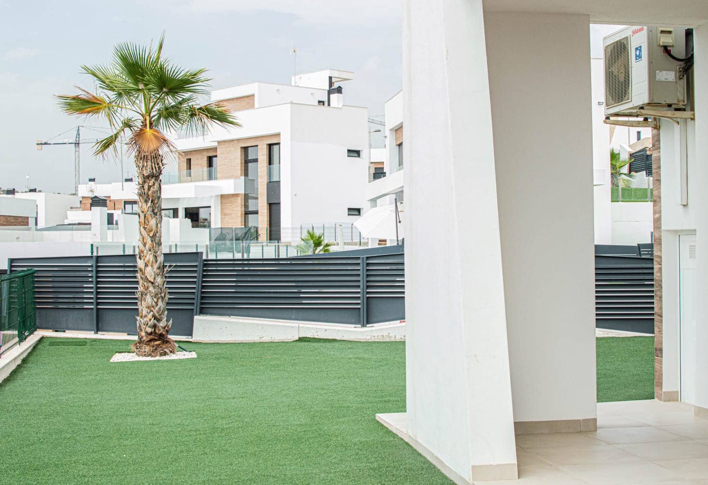 2 bedroom Apartment for rent in Finestrat with garage - € 1,690 (Ref: 9802565)