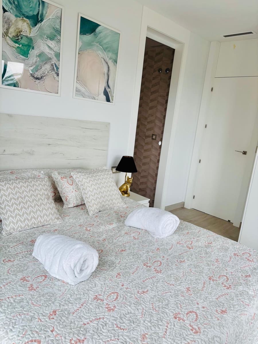 3 soverom Villa til salgs i Finestrat med svømmebasseng garasje - € 1 400 (Ref: 9802721)