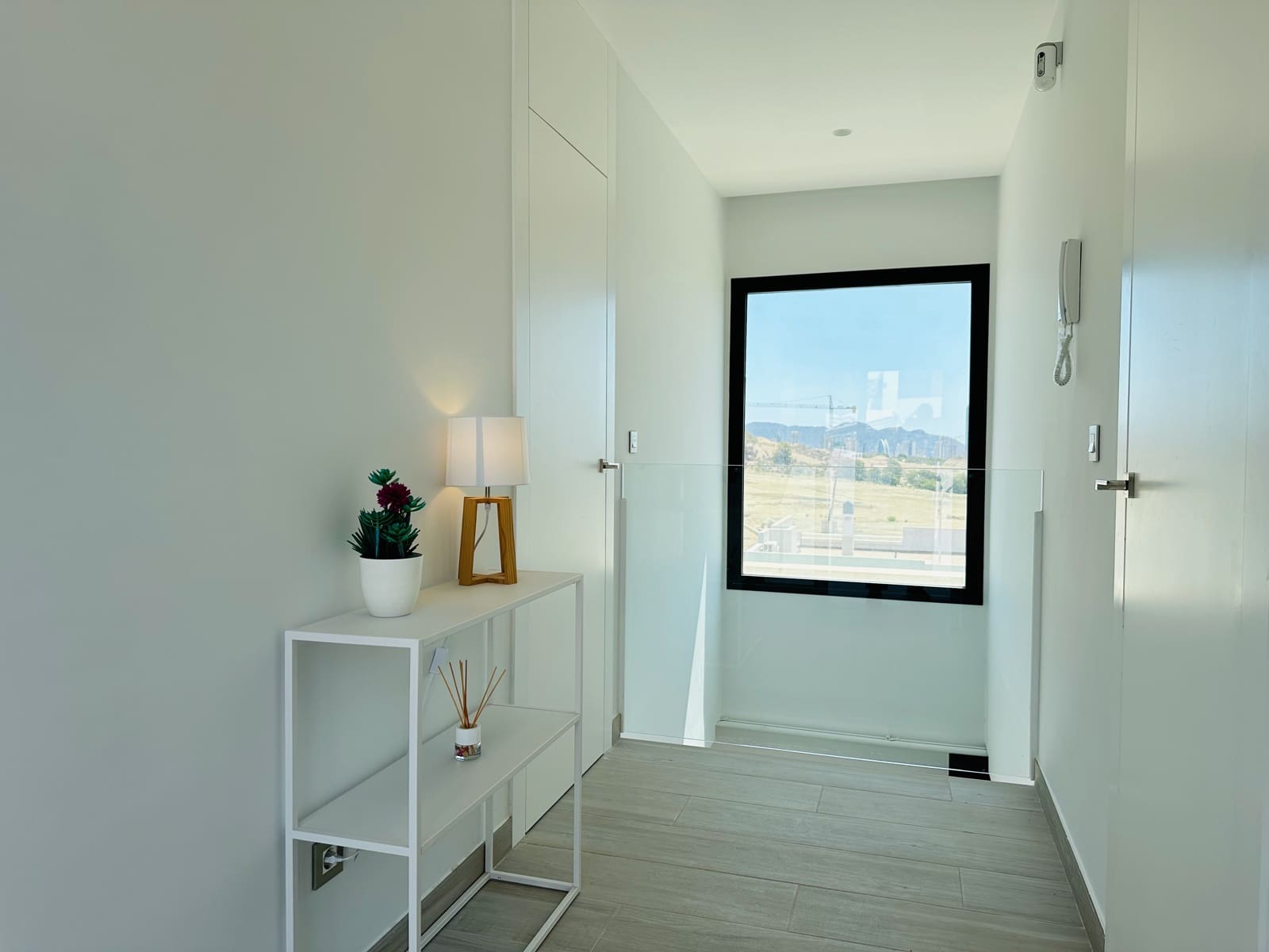 3 soverom Villa til salgs i Finestrat med svømmebasseng garasje - € 1 400 (Ref: 9802721)