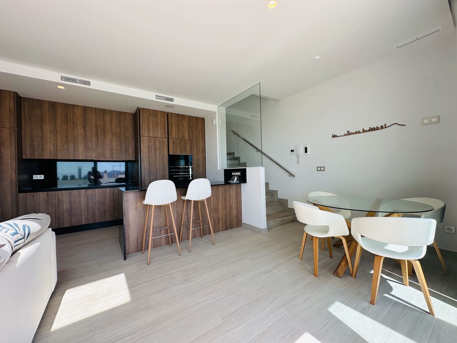 3 soverom Villa til salgs i Finestrat med svømmebasseng garasje - € 1 400 (Ref: 9802721)