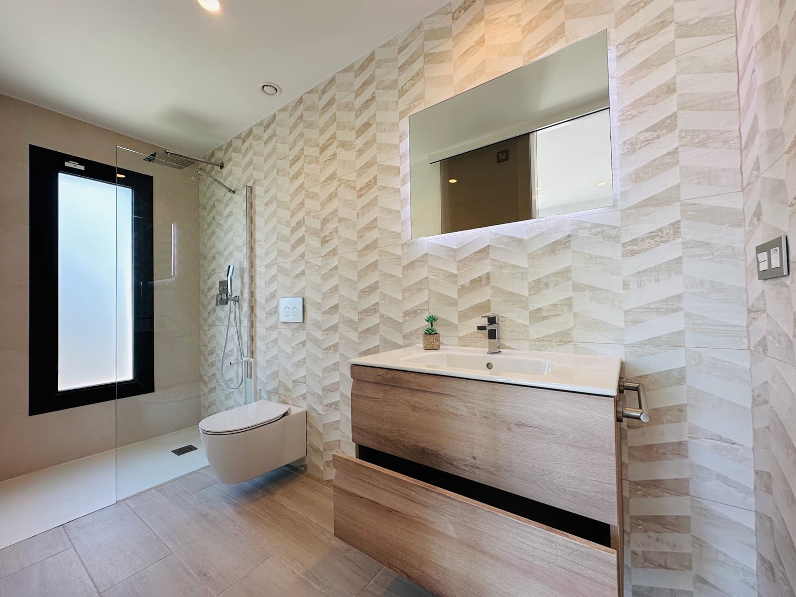 3 Zimmer Villa zu vermieten in Finestrat mit Garage - 3.750 € (Ref: 9802738)