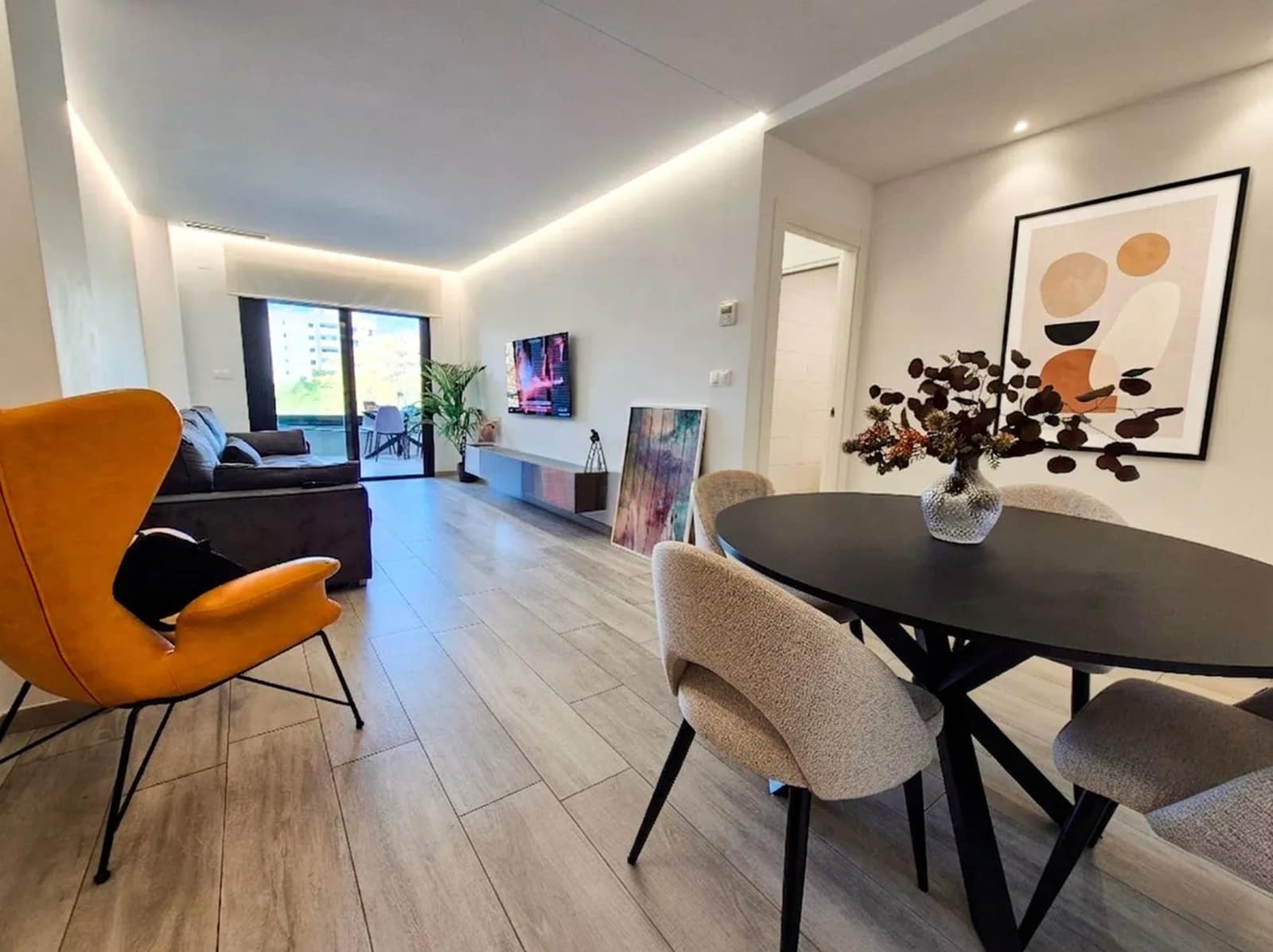 3 bedroom Apartment for sale in Elche / Elx with pool - € 355,355 (Ref: 9830260)