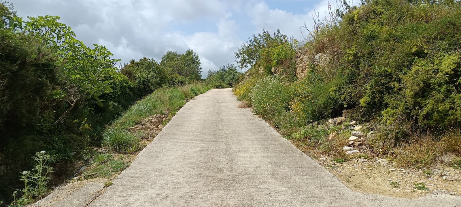 Grond te koop in Calig - € 60.000 (Ref: 9858339)