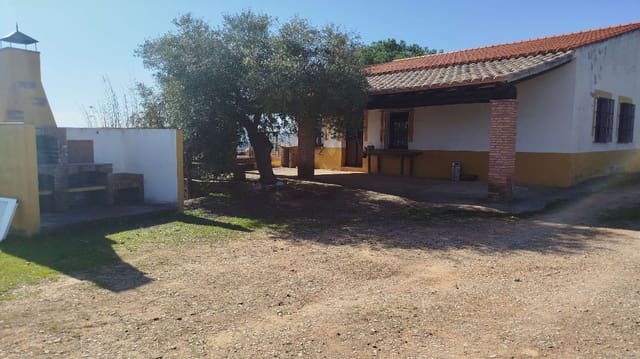 Undeveloped Land for sale in Hornachuelos - € 360,000 (Ref: 9858376)