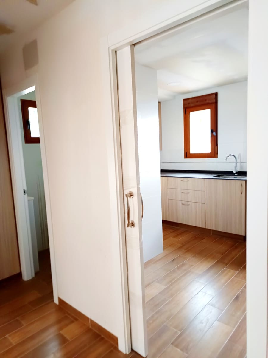 3 bedroom Villa for sale in Benicarlo with garage - € 335,000 (Ref: 9858381)