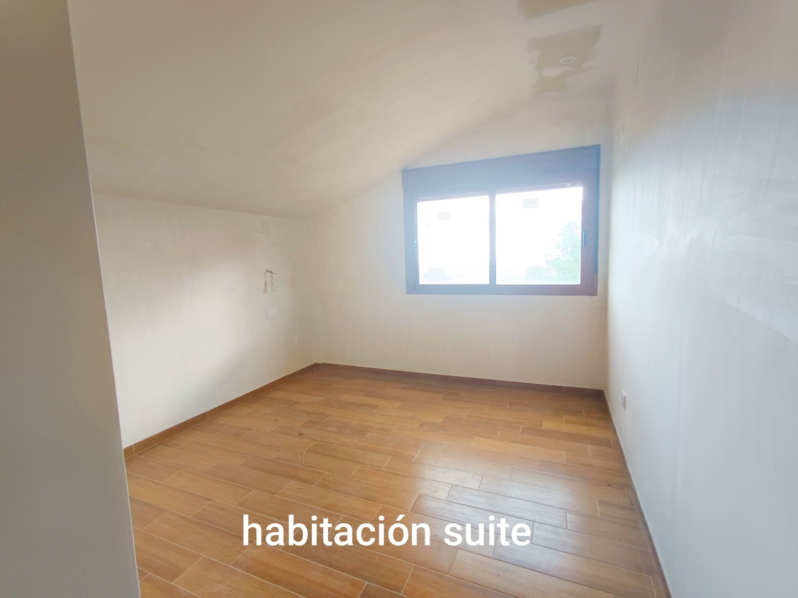 3 bedroom Villa for sale in Benicarlo with garage - € 335,000 (Ref: 9858381)