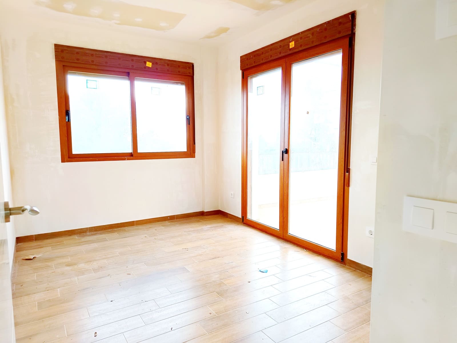 3 bedroom Villa for sale in Benicarlo with garage - € 335,000 (Ref: 9858381)