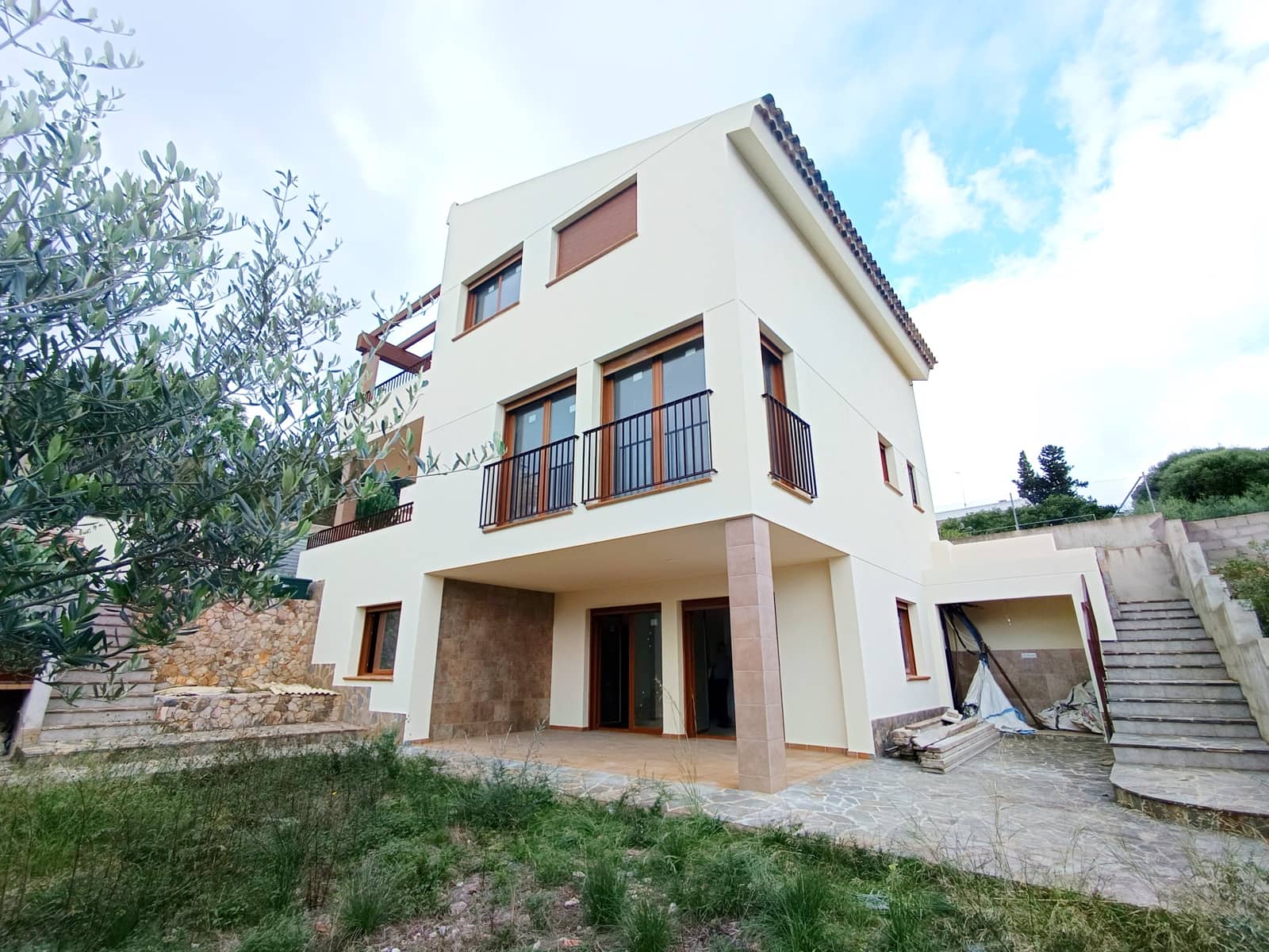 3 bedroom Villa for sale in Benicarlo with garage - € 335,000 (Ref: 9858381)