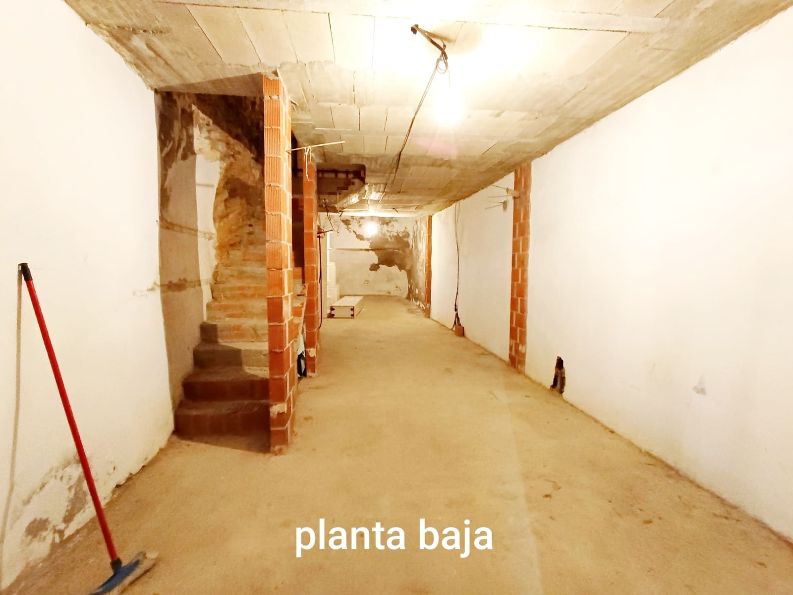 Townhouse for sale in Cervera del Maestre / Cervera del Maestrat - € 55,000 (Ref: 9858386)