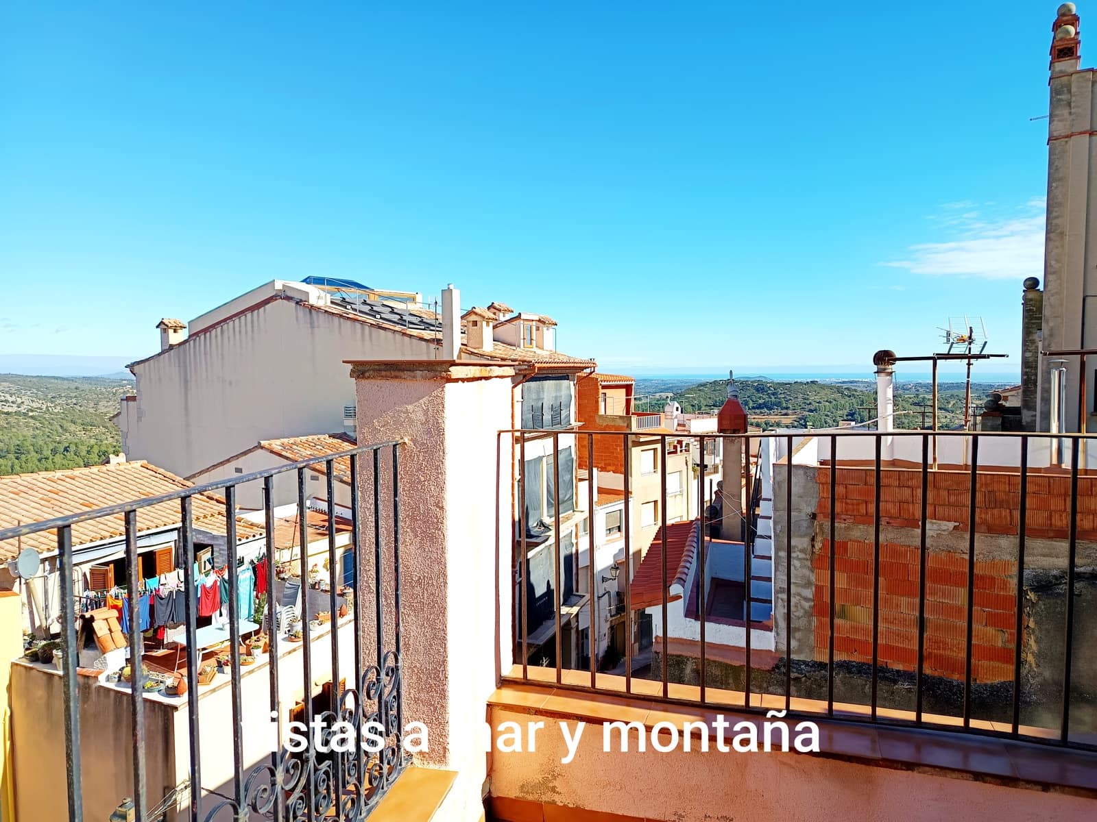 Townhouse for sale in Cervera del Maestre / Cervera del Maestrat - € 55,000 (Ref: 9858386)
