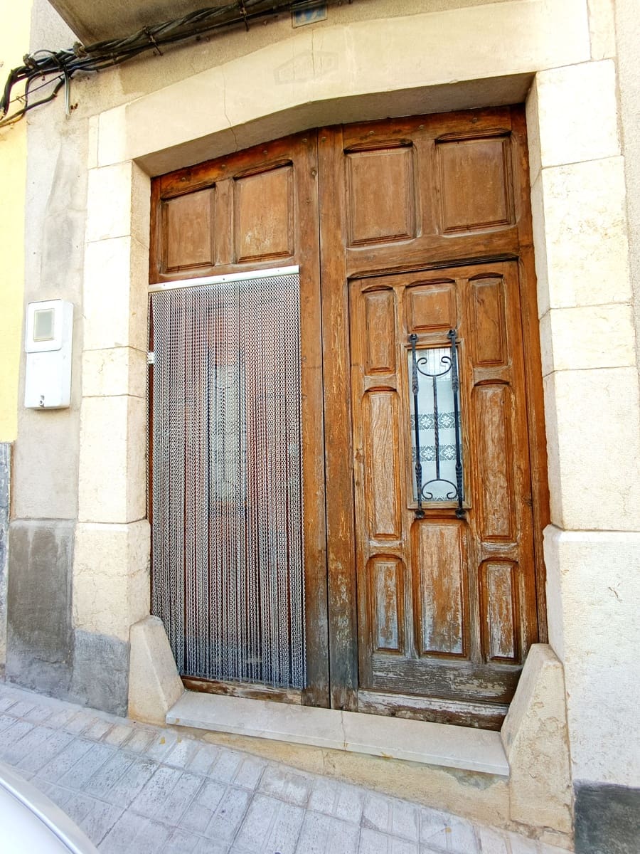 4 sypialnia Dom na sprzedaż w Calig - 115 000 € (Ref: 9858438)