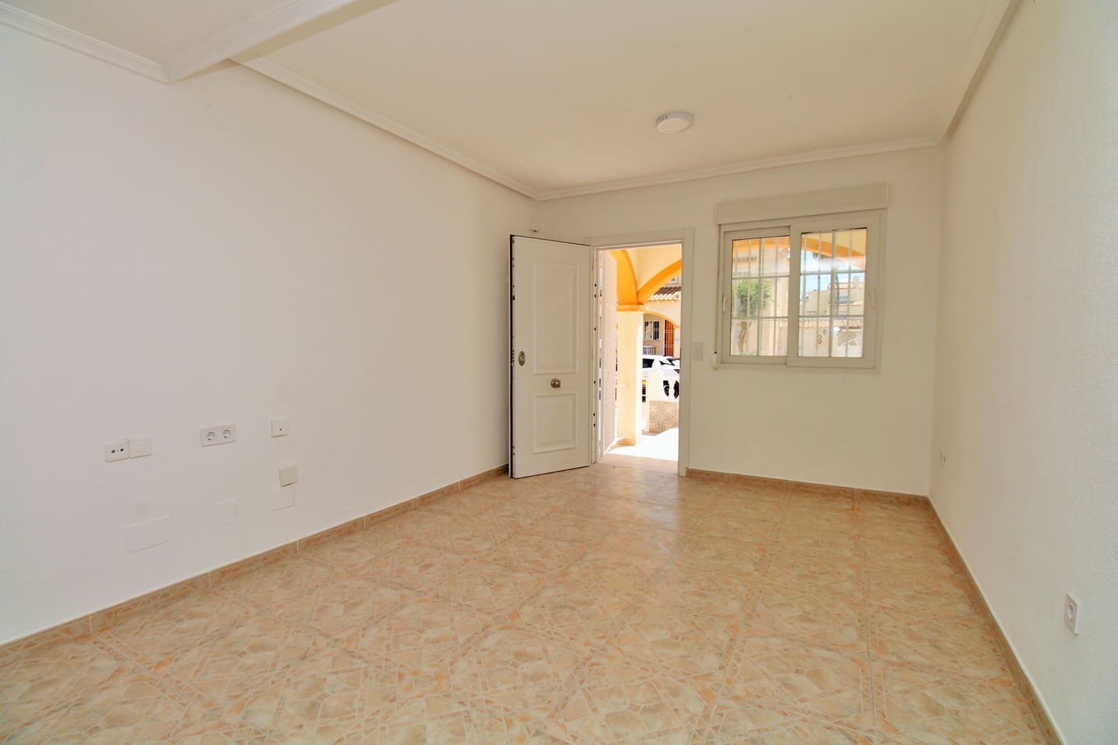 2 sovrum Hus till salu i Playa Flamenca - 205 000 € (Ref: 10031289)