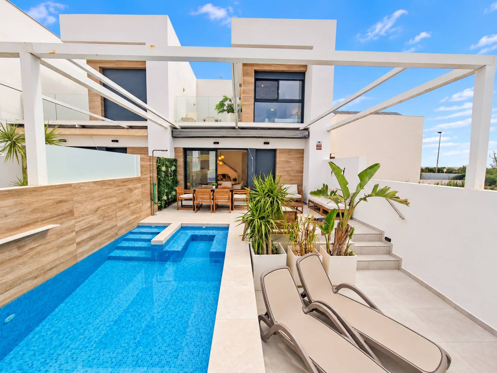 4 Zimmer Villa zu verkaufen in Rojales mit Pool Garage - 415.000 € (Ref: 10088547)