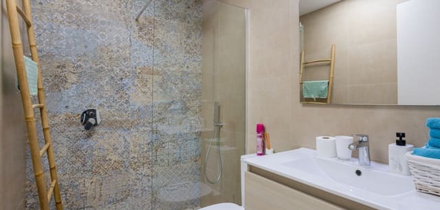 3 chambre Maison de Ville à vendre à Benijófar avec piscine - 429 900 € (Ref: 9818498)